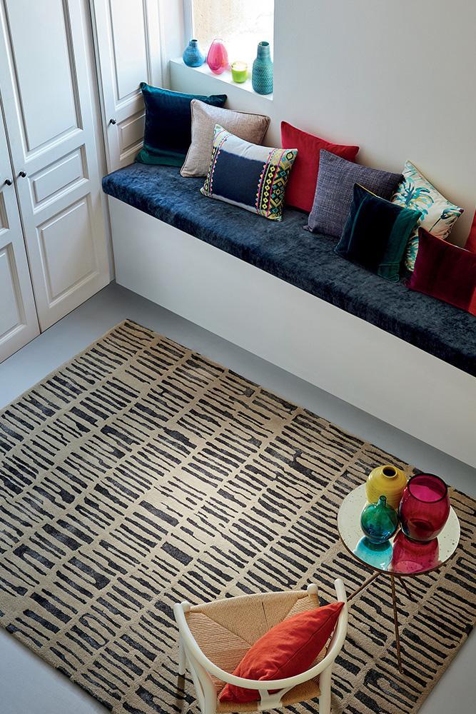 Harlequin Skintilla Midnight Rug - Sophisticated & Stylish