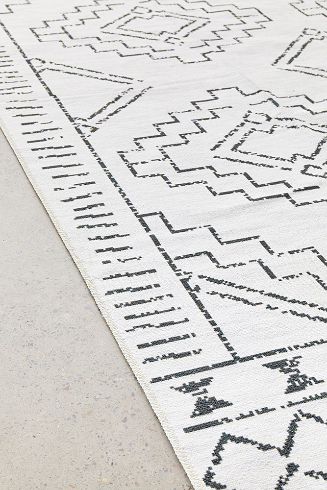 Kindred Leroy White Rug