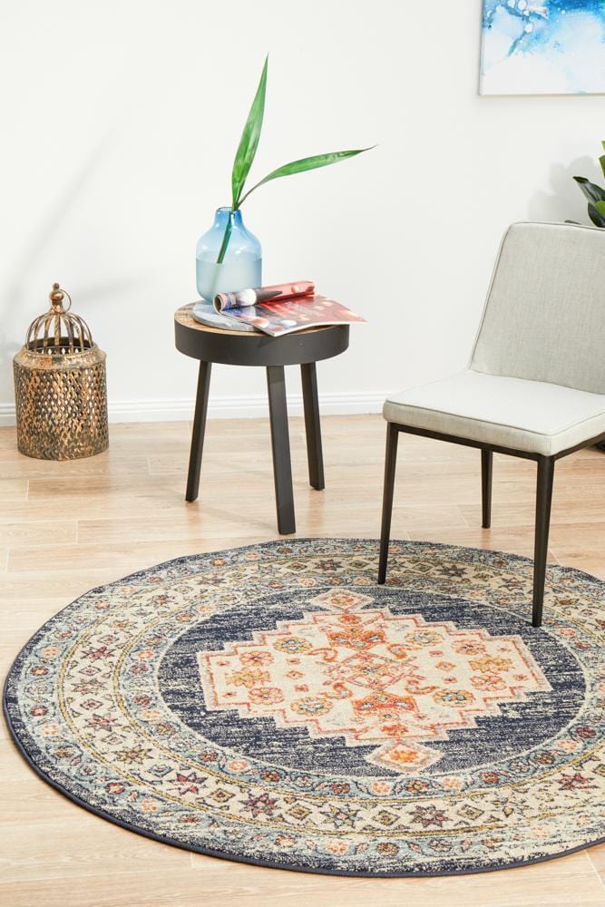 Round Legacy Rug In Ecru