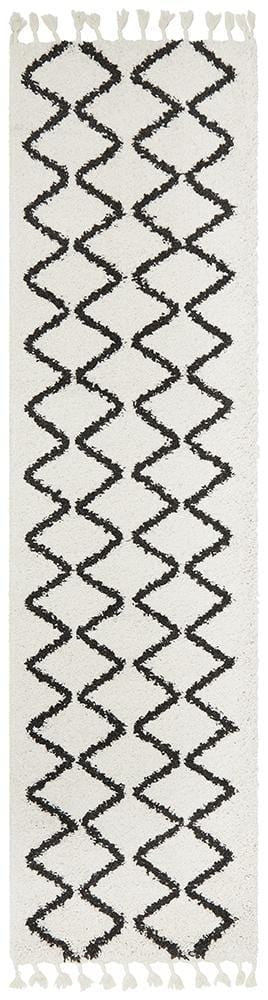 Saffron Runner Rug in White