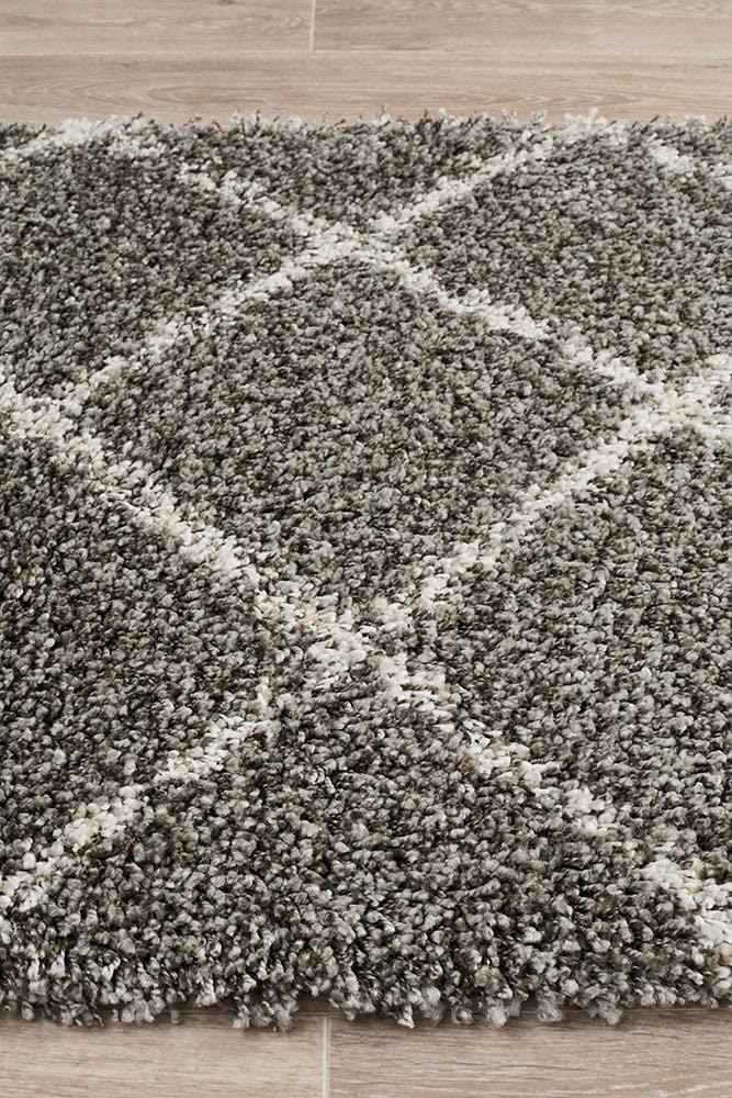 Saffron Grey 22 Runner Rug - Sleek & Modern Hallway Rug