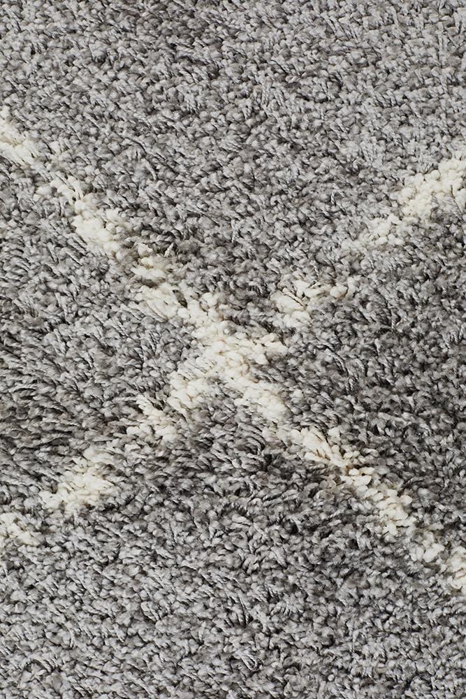 Saffron Rug in Silver