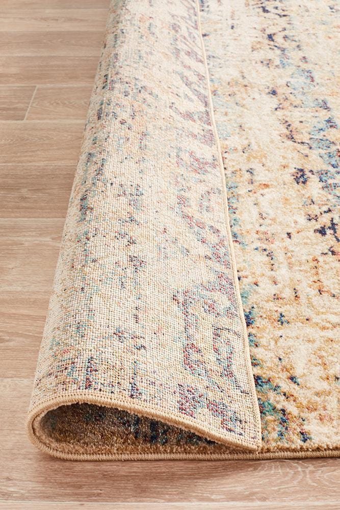 Anastasia Charming in Multicolored Rug