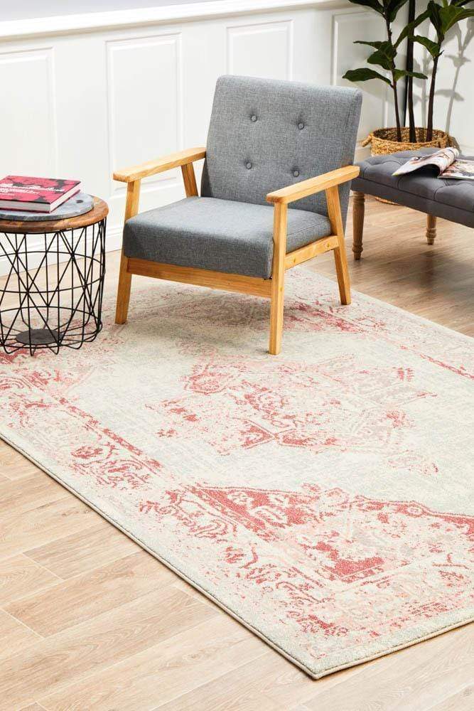 Avenue in Rose Rug