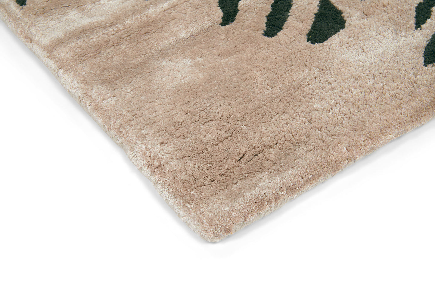 Harlequin Shore Truffle  Rug  40605