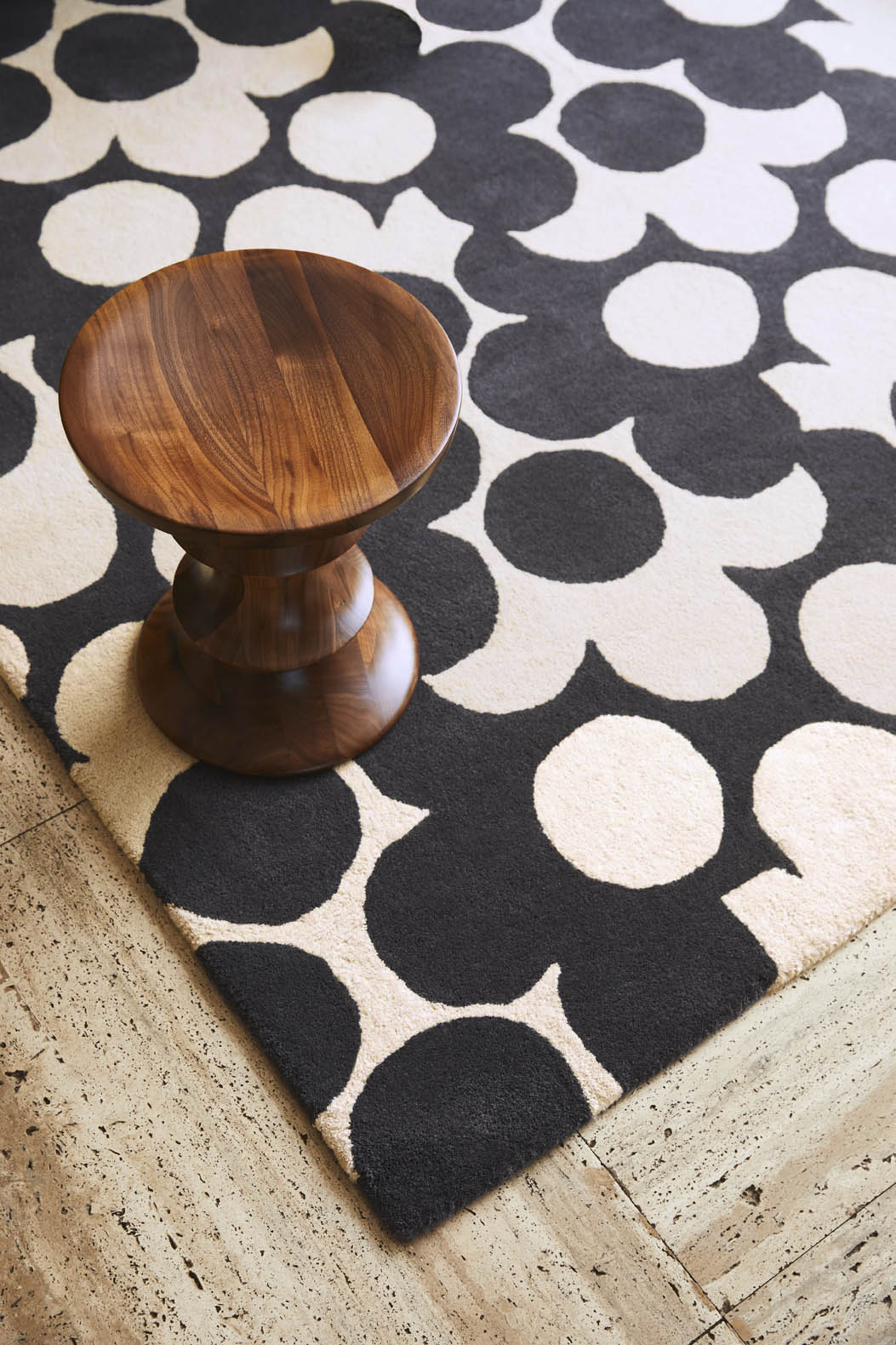 Orla Kiely Puzzle Flower Slate Rug