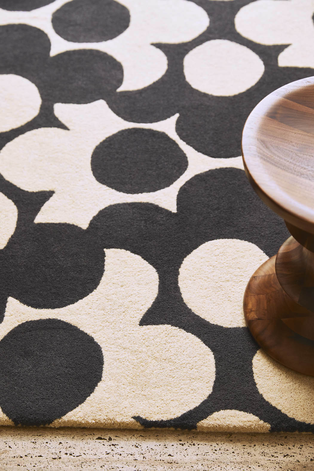 Orla Kiely Puzzle Flower Slate Rug