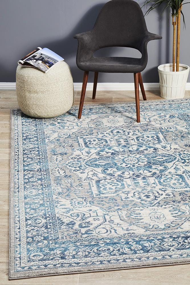 Babylon Traditional in Blue Rug