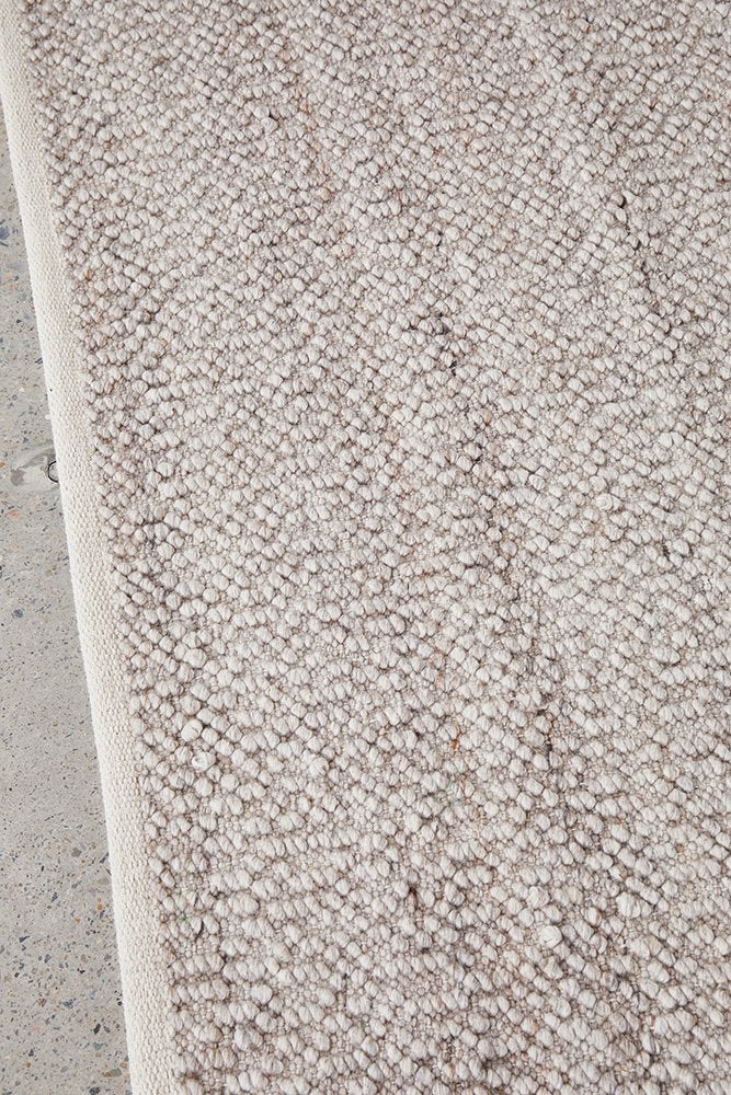 Boucle Elegant Touch Luxurious In Natural Rug