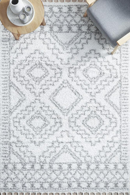 Casablanca Tribal In White Rug