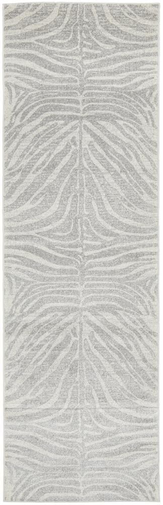 Chrome Savannah In Silver : Runner Rug