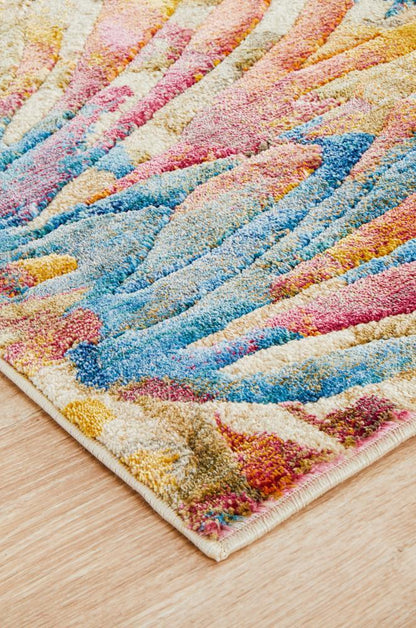 Dream Memories Runner Rug In Tropical