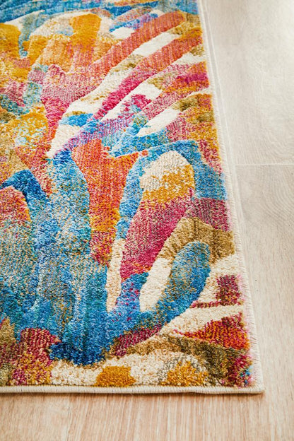 Dream Memories Runner Rug In Tropical