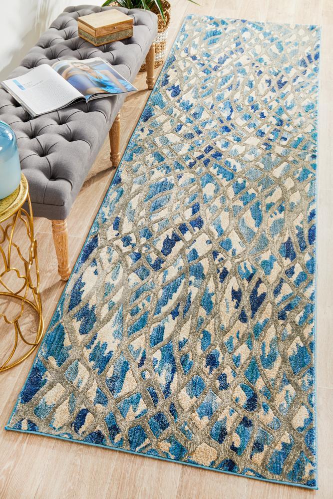 Dream Basket Runner Rug In Blue