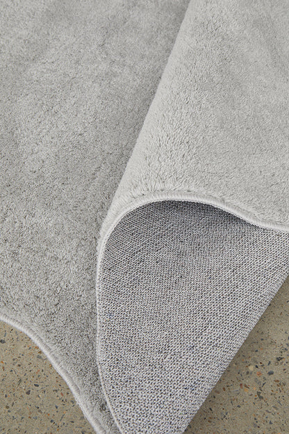Evelyn Silver Runner Rug
