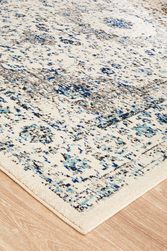 Evoke Parade Rug In White