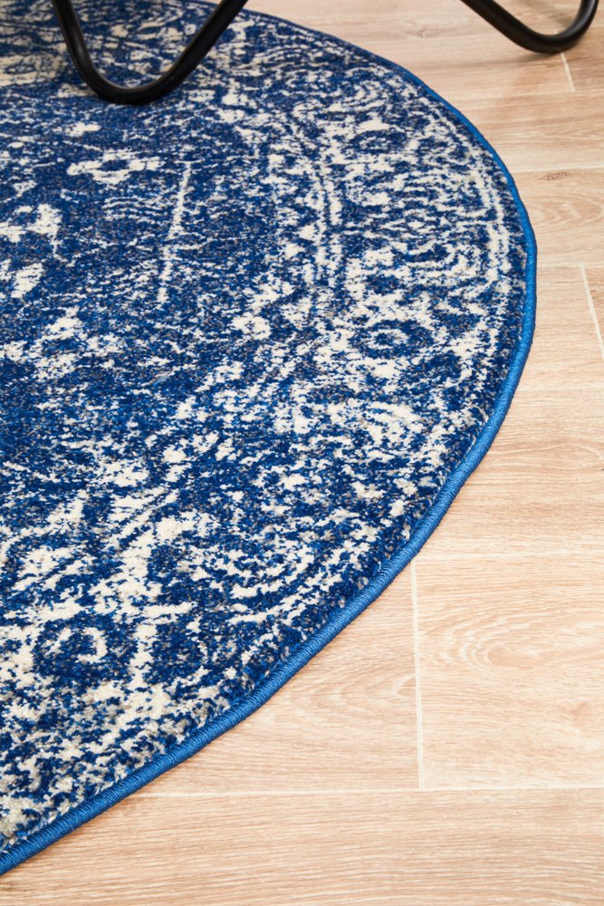 Evoke Round Rug In Cloudy Navy