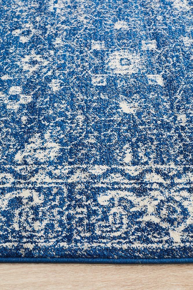 Evoke Rug In Cloudy Navy