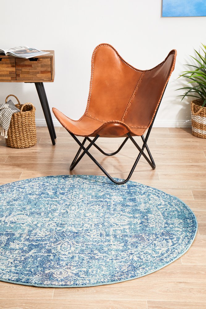 Evoke Round Rug In Misty Blue