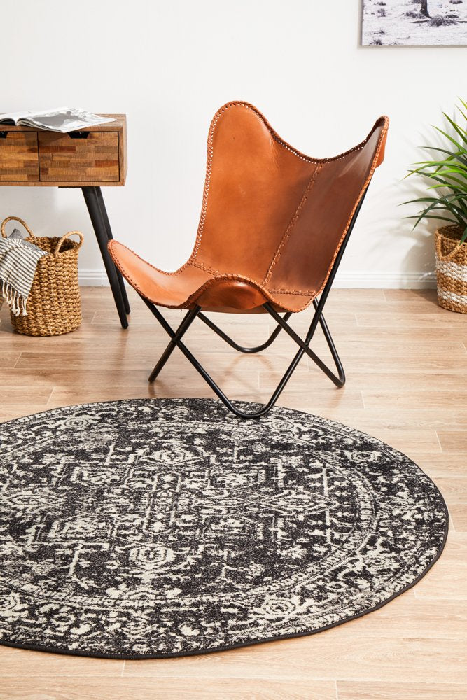 Evoke Medallion Round Rug In Charcoal