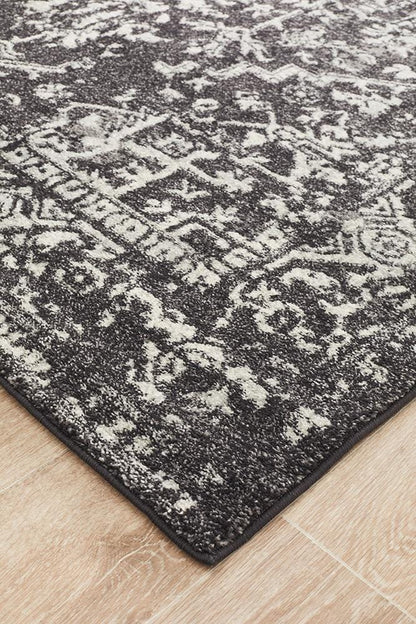 Evoke Medallion In Charcoal Rug