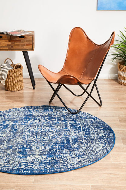 Evoke Medallion in Navy : Round Rug