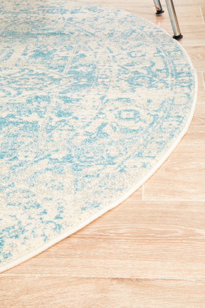 Evoke In White & Blue : Round Rug