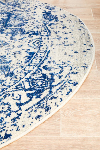 Evoke In White & Navy : Round Rug