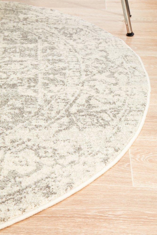 Evoke Round Rug In White & Silver