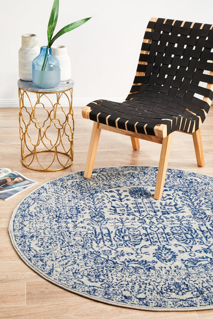 Evoke Nomad Round Rug In Blue