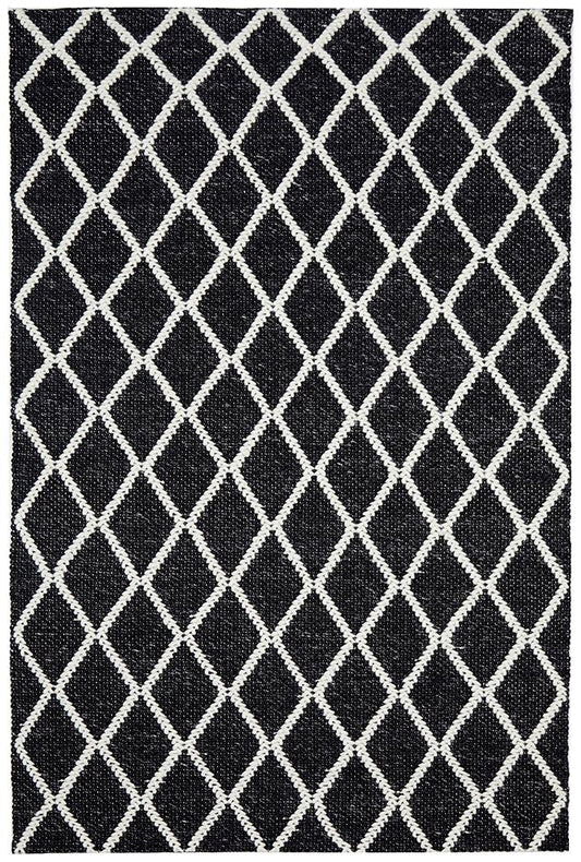 Huxley Rug In Black