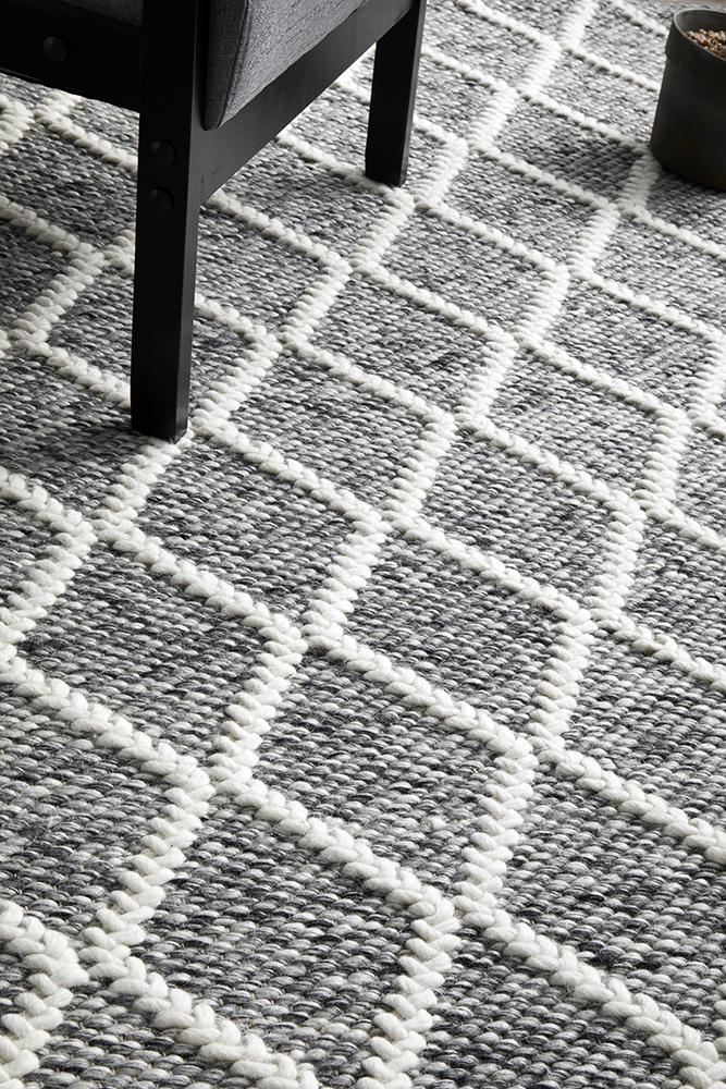 Huxley Rug In Grey