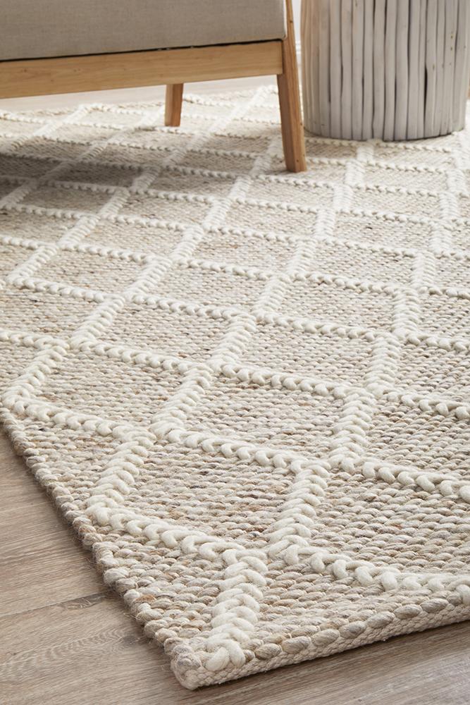 Huxley Diamond In Natural Rug