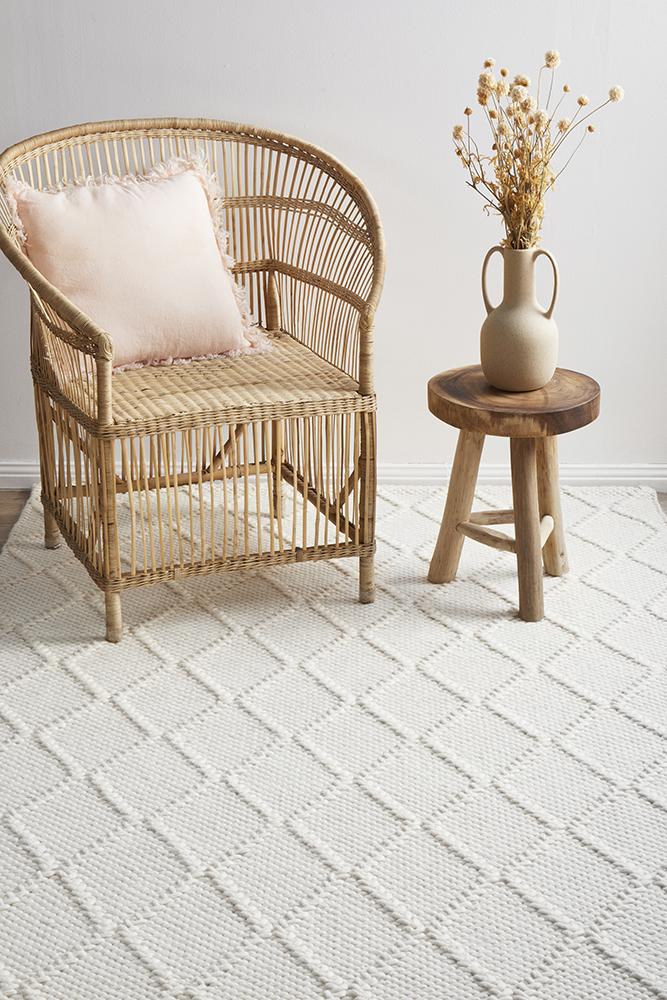 Huxley Rug In Ivory