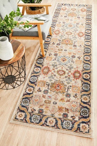 Runner Legacy Rug In Dune