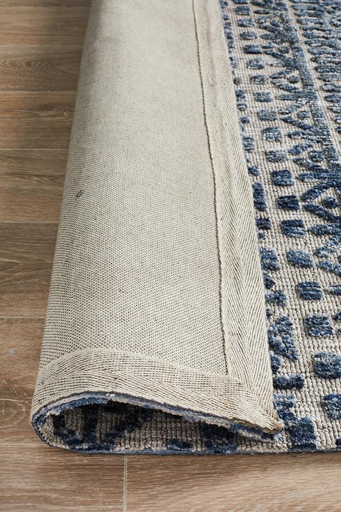 Levi in Charcoal & Dark Navy - Far Fetch Rugs