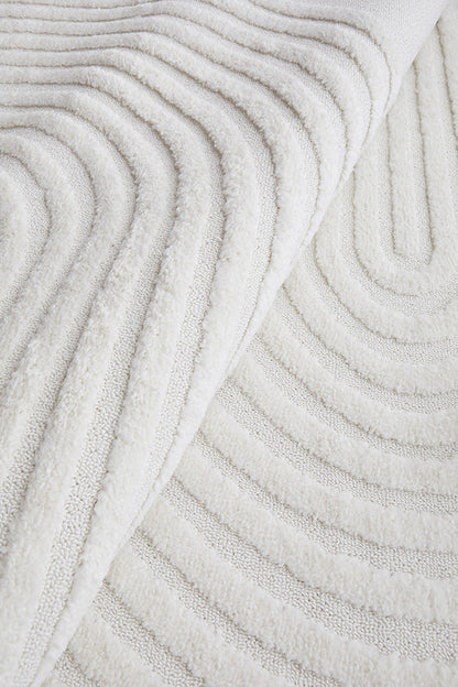 Lotus Abbey in White Runner Rug