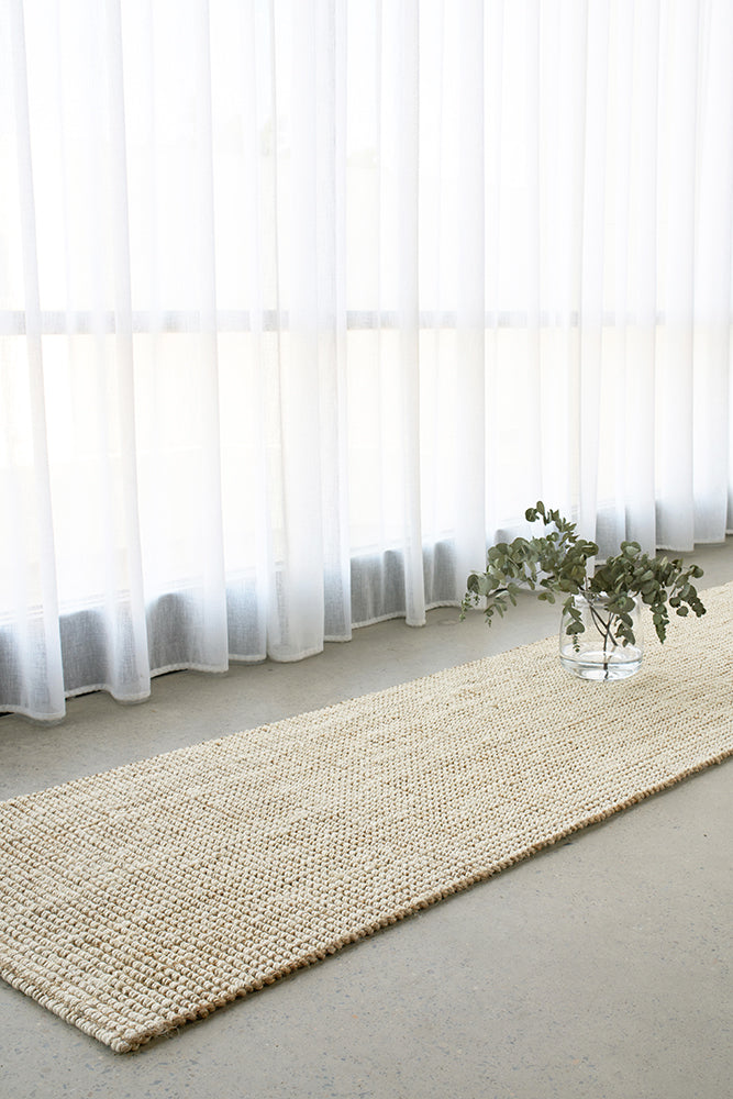 Madras Marlo In White & Beige : Runner Rug