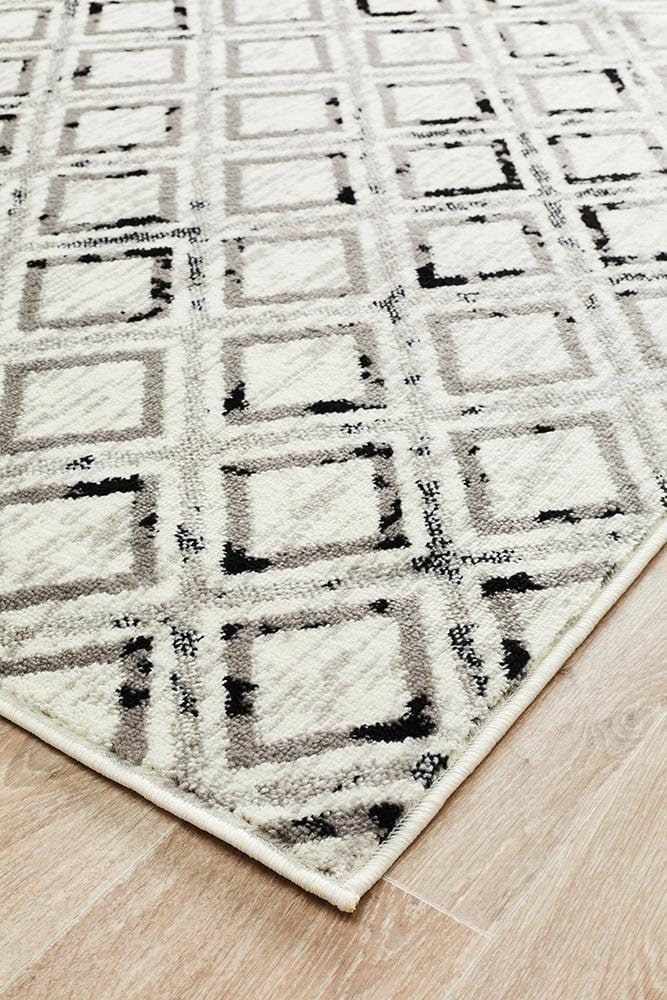 Metro Diamond White & Black Rug