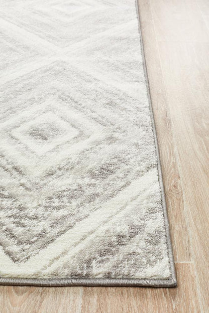 Metro Diamond Silver Rug