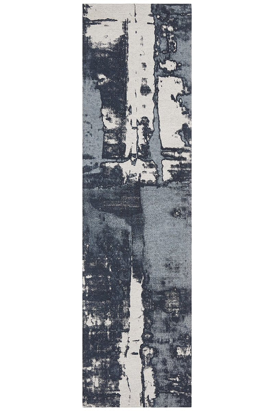 Magnolia In Denim : Runner Rug