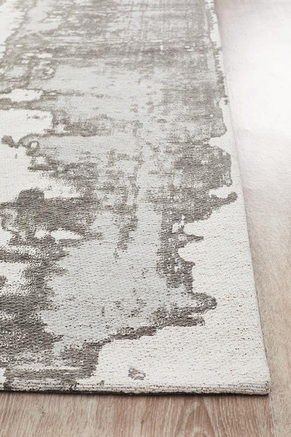 Silver And Earth Magnolia Rug