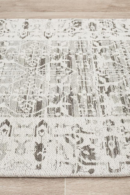 Magnolia Tribal Silver Runner Rug