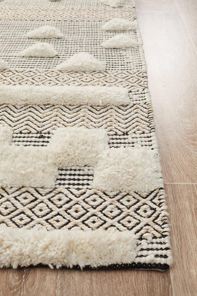 Miller Textured Ivory Rug