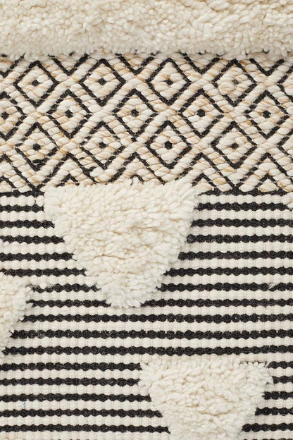 Miller Textured Ivory Rug