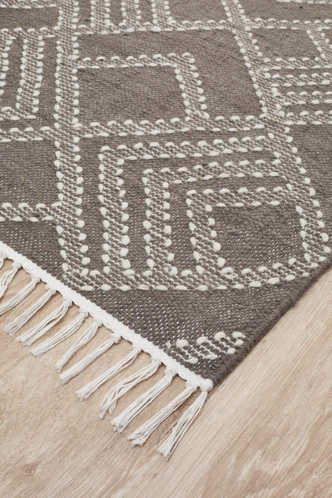 Rhythmic Grey Miller Rug