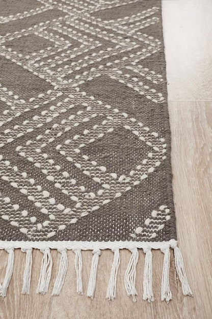 Rhythmic Grey Miller Rug