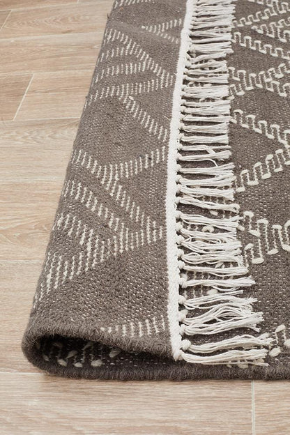 Rhythmic Grey Miller Rug