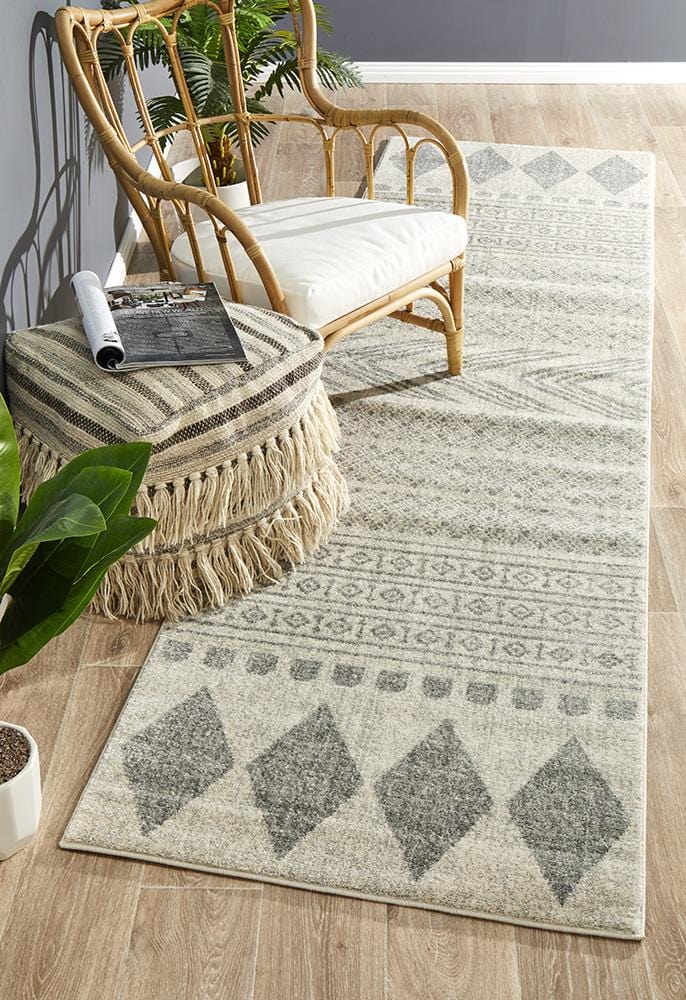 Mirage Tribal in Grey : Runner Rug