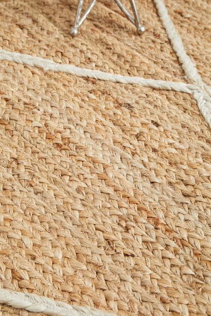 Noosa Cross Rug In Natural